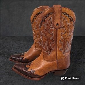 These beauties are Tony Lama Boots, Mint Condition, Never left the house.